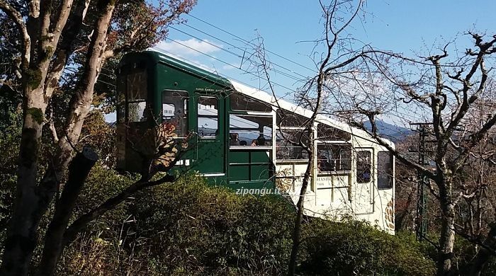 Come muoversi ad Amanohashidate: la funicolare nel Parco Kasamatsu-Koen