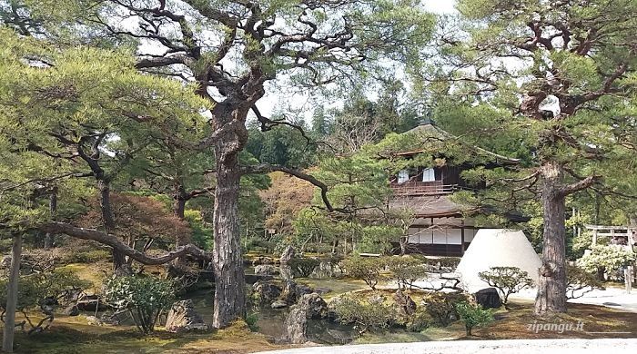 Mete imperdibili di un viaggio in Giappone: il Ginkaku-Ji a Kyoto