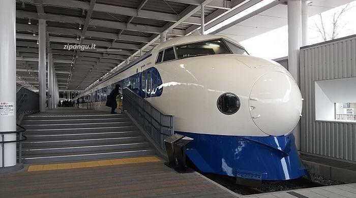 Kyoto e dintorni; itinerari lungo la Linea Sagano: visita al Museo Ferroviario di Kyoto