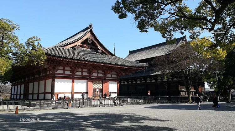Cosa vedere a Minami (Kyoto sud): il tempio To-Ji; grandi edifici in legno