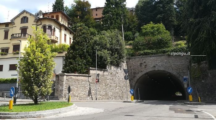 Muoversi in auto tra Città Bassa e Città Alta: Galleria della Conca d'oro