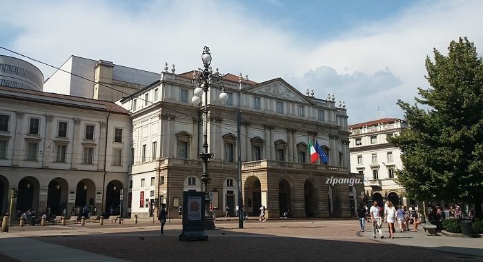 Alloggiare nel centro di Milano: zona di Piazza della Scala