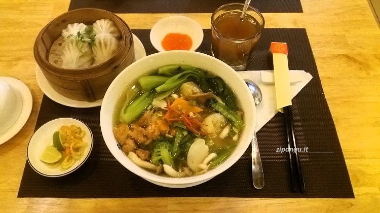 Un pasto abbastanza economico in Vietnam