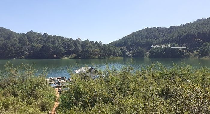 Ho Tuyen Lam, dintorni