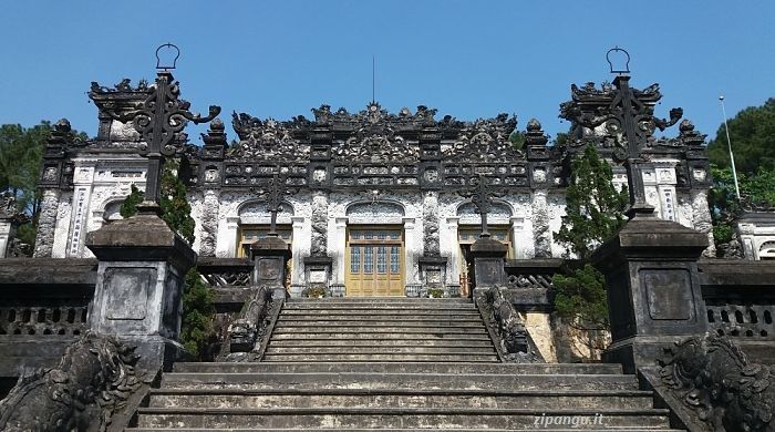 Hue: Lang Khai Dinh