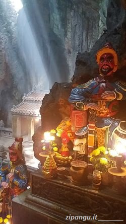 Tra Hoi An e Hue: visita alle Montagne di Marmo