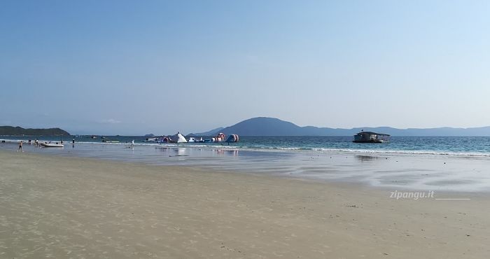 Spiagge vicino a Nha Trang: Doc Let