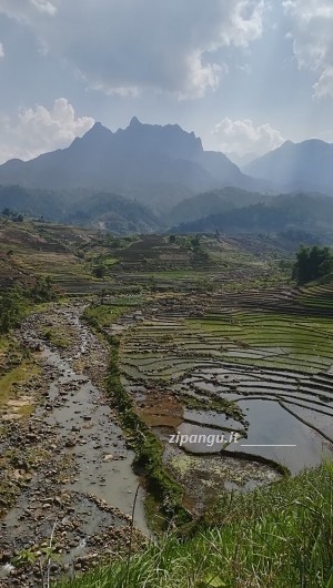 Difficoltà a orientarsi in Vietnam: zona di confine con la Cina